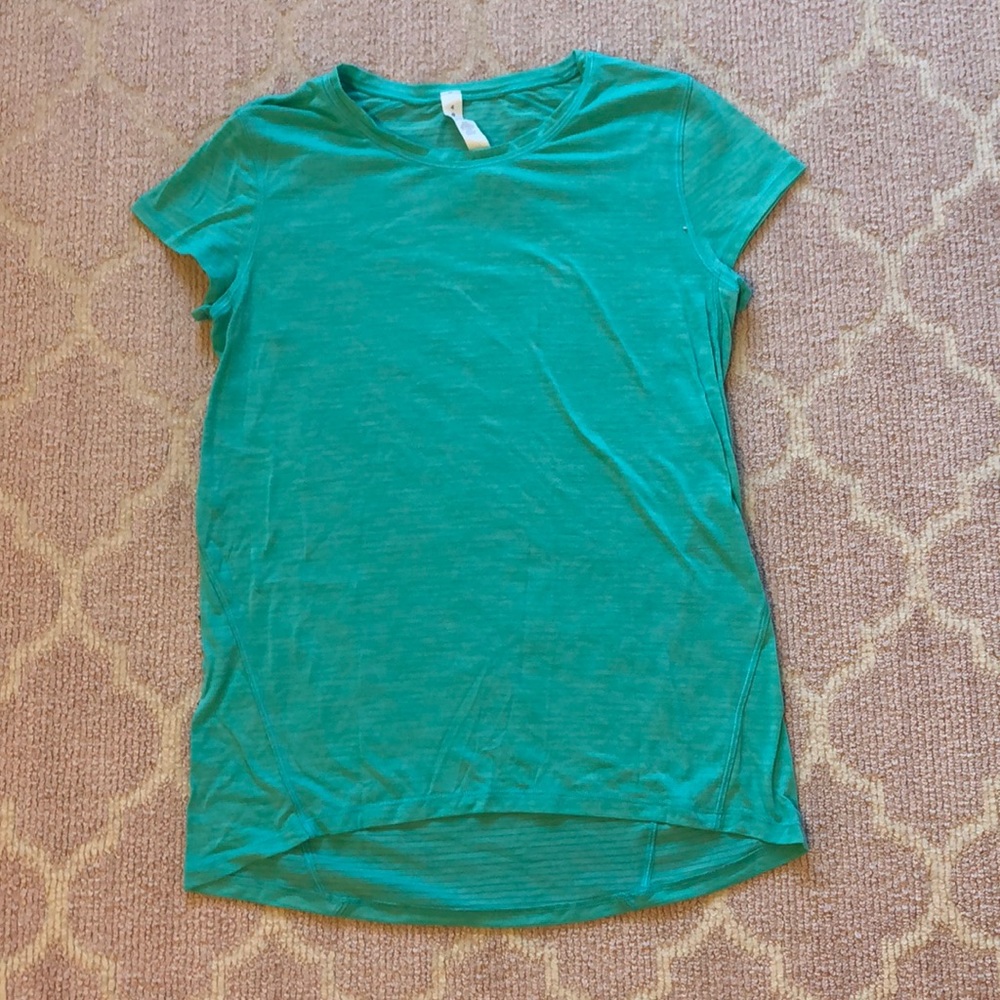 Aqua lulu lemon t-shirt